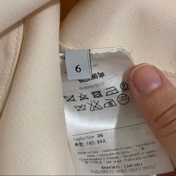 Valentino Silk Crepe High Waist Scalloped Trim Shorts SIZE 6 - Picture 5 of 8